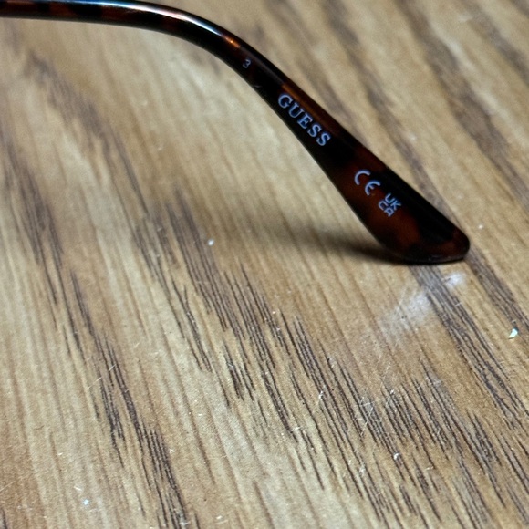 Guess GF0343 32F Gold Tortoise
Cat-Eye Metal Sunglasses Frame 53-
17-135 GF0343 - Picture 3 of 6